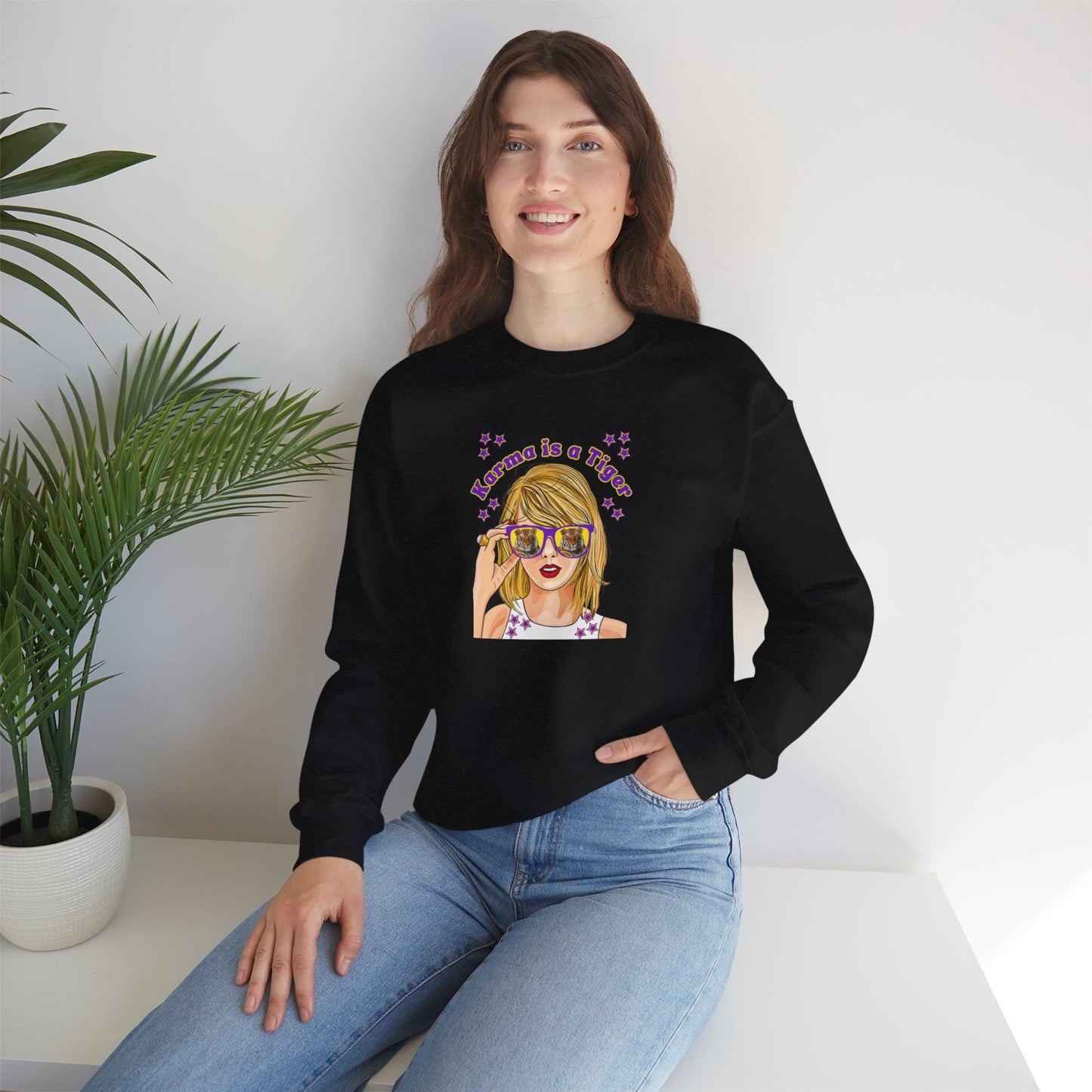 Tiger Tay Unisex Heavy Blend™ Crewneck Sweatshirt